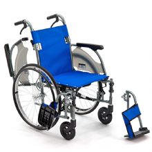 MIKI三貴手動輪椅車CRT-3 藍(lán)色 A-19B扶手可掀，掛腳可拆卸 小型便攜輪椅 旅行攜帶方便
